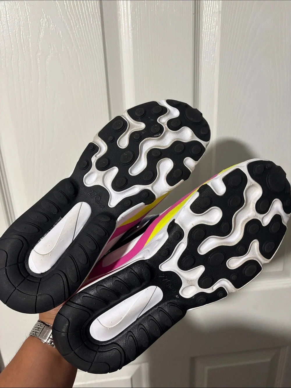 Nike women’s White Pink Yellow Black Color-Block Sneakers